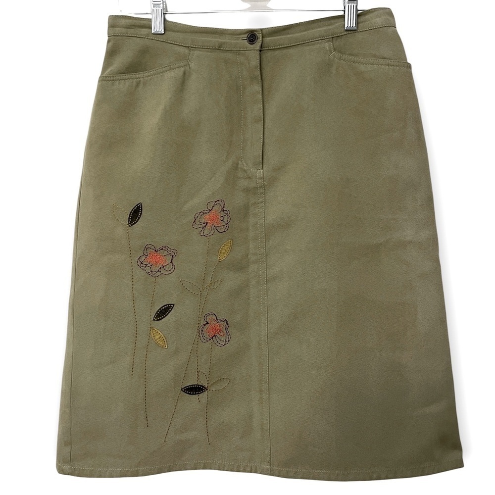 Susan Bristol Embroidered Skirt | Green | Size 6